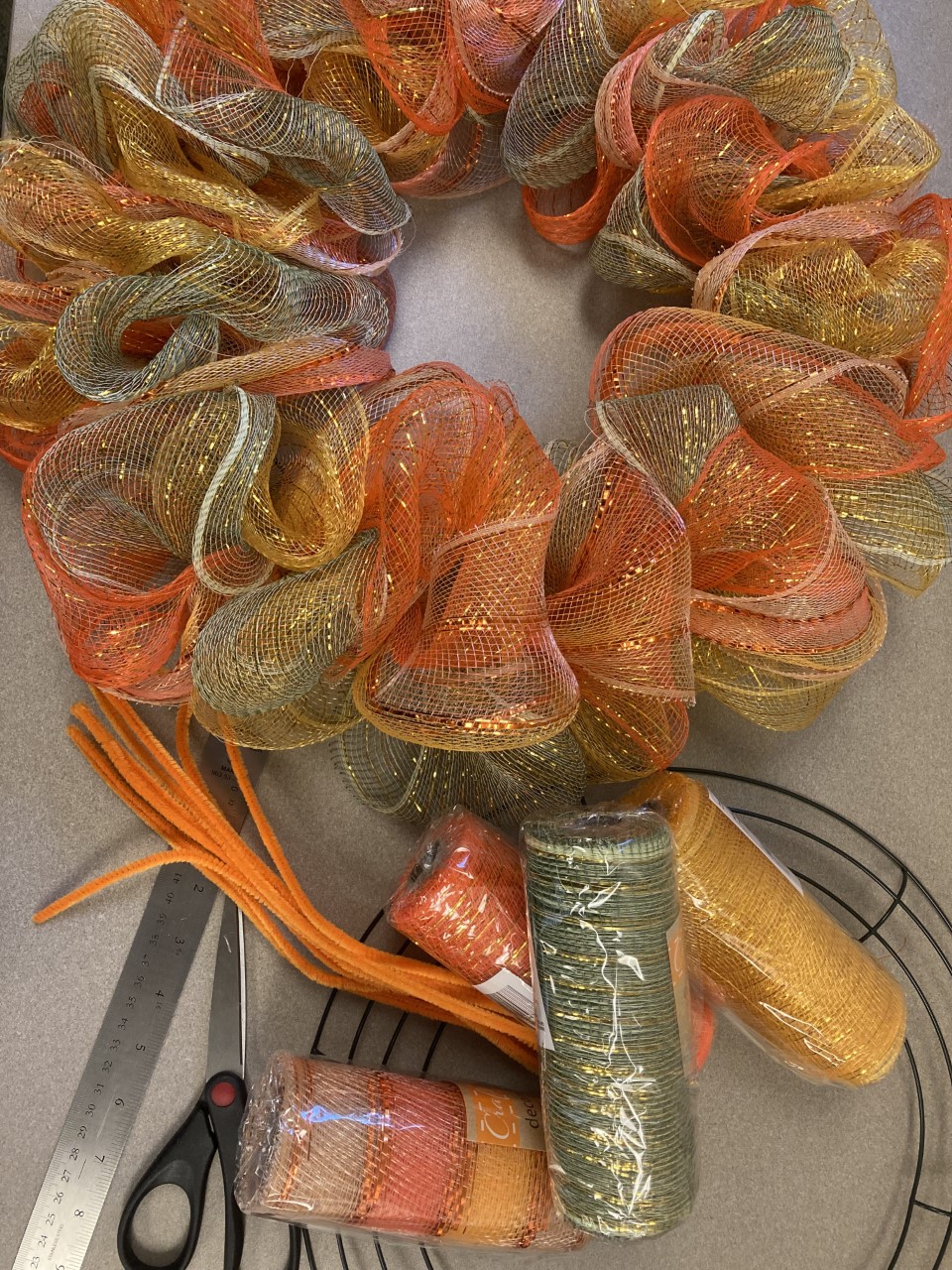DIY: Fall Mesh Wreath