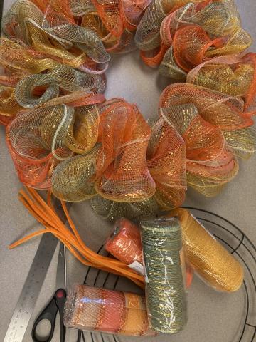 DIY: Fall Mesh Wreath
