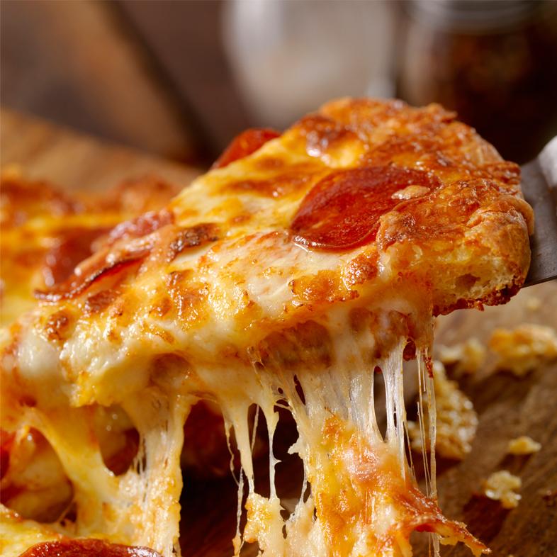 Pepperoni pizza slice